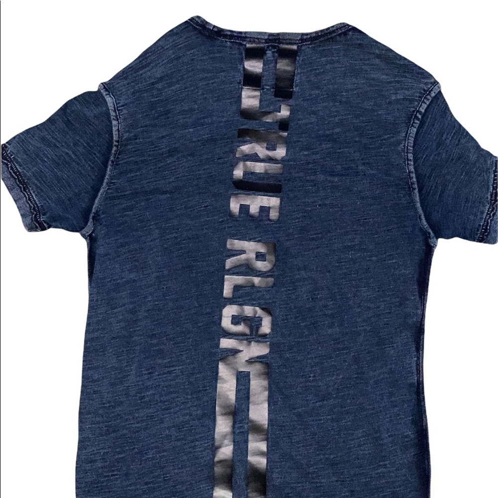 True religion medium shirt